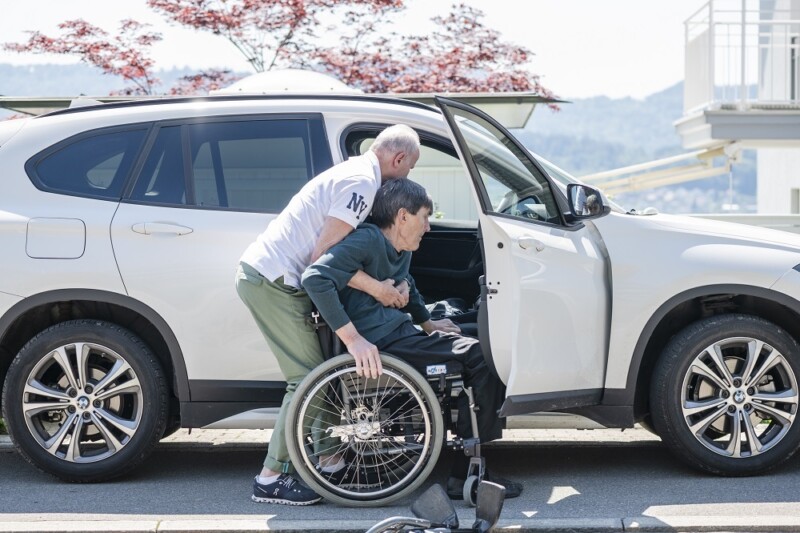 Bild_Service_Erwachsene